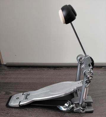 Pearl P-1030 basdrumpedaal  beschikbaar voor biedingen