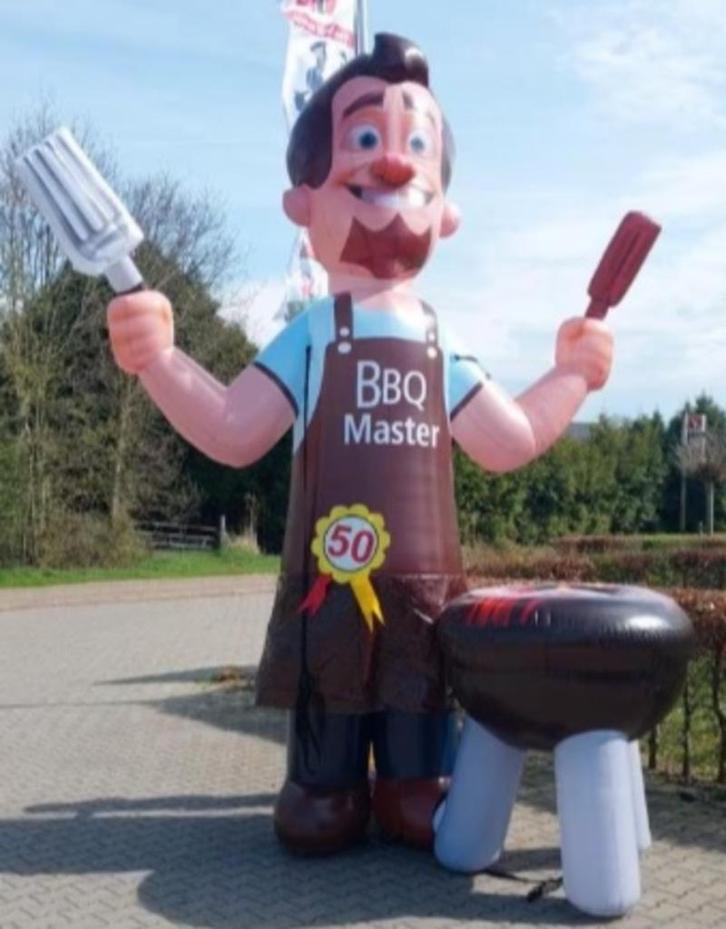 Abraham BBQ Master | feestpop te huur, Hobby en Vrije tijd, Feestartikelen | Verhuur, Zo goed als nieuw, Abraham of Sarah, Ophalen