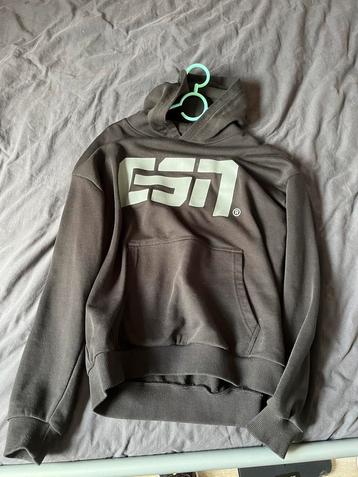ESN hoodie  beschikbaar voor biedingen