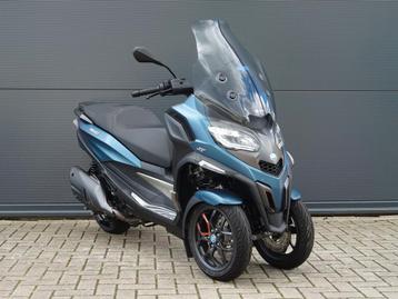 PIAGGIO MP3 530 HPE ADVANCE EXLUSIVE  2025 ZGAN 37km BTW beschikbaar voor biedingen