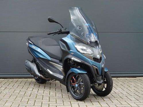 PIAGGIO MP3 530 HPE ADVANCE EXLUSIVE  2025 ZGAN 37km BTW, Motoren, Motoren | Piaggio, Bedrijf, Scooter, 12 t/m 35 kW, Minimaal motorrijbewijs A2