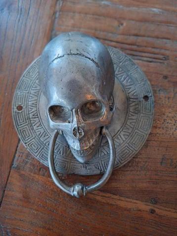 Skull deur klopper, metaal beschikbaar voor biedingen
