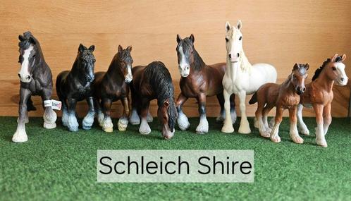 Schleich Shire met of zonder vaantje, Verzamelen, Dierenverzamelingen, Zo goed als nieuw, Beeldje of Figuurtje, Paard, Ophalen of Verzenden