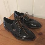 Aparte zwarte tijgerprint lakleren pumps van Rieker, maat 38, Pumps, Verzenden, Zwart, Zo goed als nieuw