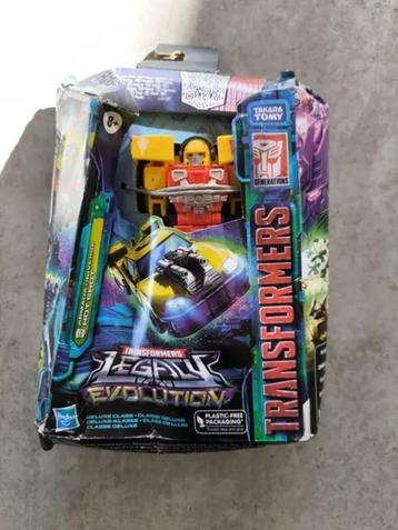Transformers Legacy Evolution Action Figure Armada Universe beschikbaar voor biedingen