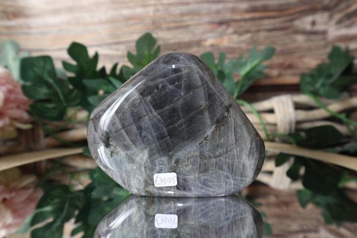 Labradoriet freeform sculptuur #0657 mineraal edelsteen, Verzamelen, Mineralen en Fossielen, Ophalen of Verzenden