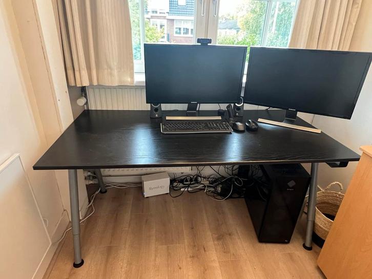 Zwart bureau 160x80cm - Perfect voor thuiswerk!, Huis en Inrichting, Bureaus, Gebruikt, Bureau, Ophalen