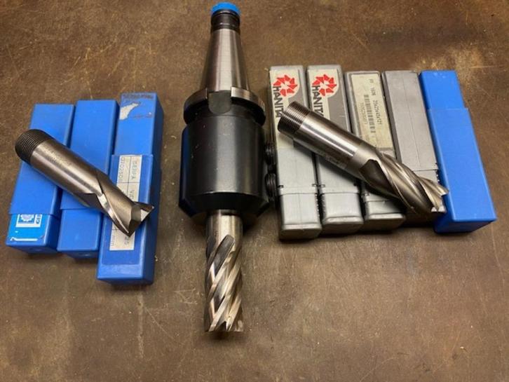 Opruiming, Doe-het-zelf en Verbouw, Gereedschap | Freesmachines, Nieuw, Elektrisch, Overige soorten, Verzenden