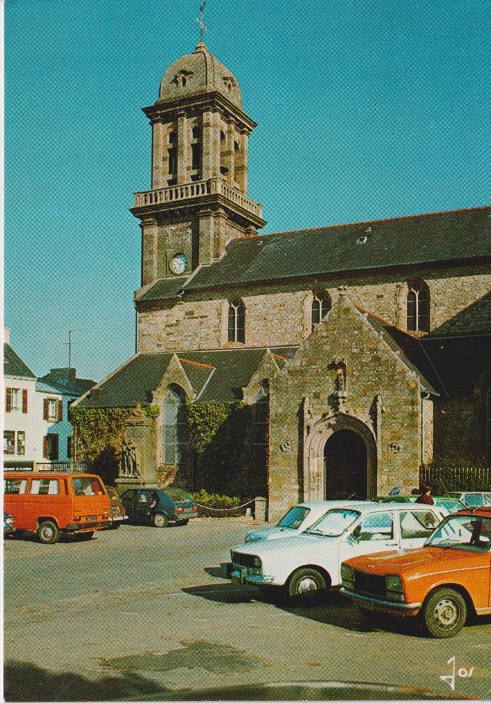 Frankrijk, Crozon met auto's, Verzamelen, Ansichtkaarten | Buitenland, Gelopen, Frankrijk, 1960 tot 1980, Ophalen of Verzenden