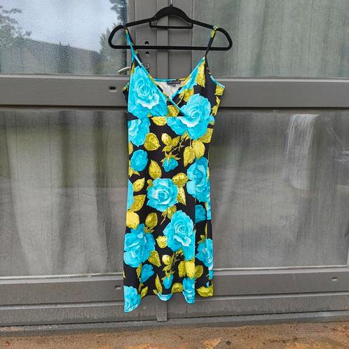 Verschillende King Louie jurkjes M en L, Kleding | Dames, Jurken, Zo goed als nieuw, Maat 38/40 (M), Knielengte, Ophalen of Verzenden