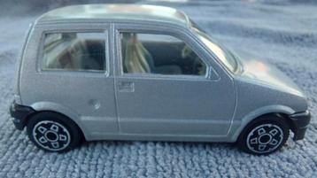 Burago Fiat Cinquecento 1/43 - Nieuwstaat miniatuur beschikbaar voor biedingen
