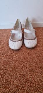 Witte leren schoen, Cellini, maat 38, Kleding | Dames, Schoenen, Ophalen of Verzenden, Zo goed als nieuw, Wit