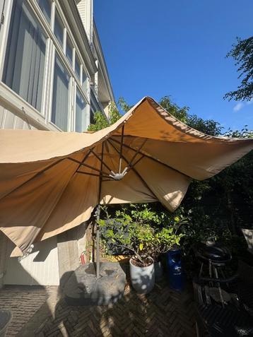 IKEA Parasol beige | tuinparasol groot beige  beschikbaar voor biedingen