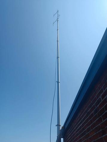Pneumatische pomp lucht mast  beschikbaar voor biedingen
