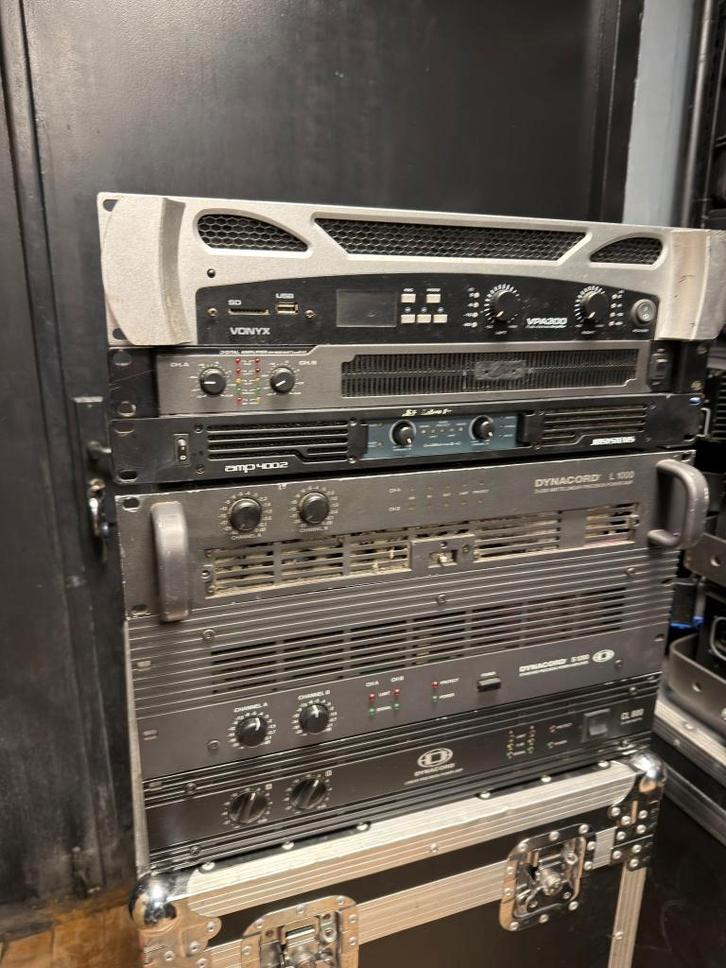 Div. PA Versterkers, Muziek en Instrumenten, Versterkers | Keyboard, Monitor en PA, Gebruikt, P.A., 500 tot 1000 watt, Ophalen of Verzenden