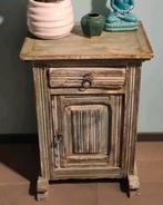 Oud Spaans kastje nachtkastje halkastje vintage stijl groen, Ophalen