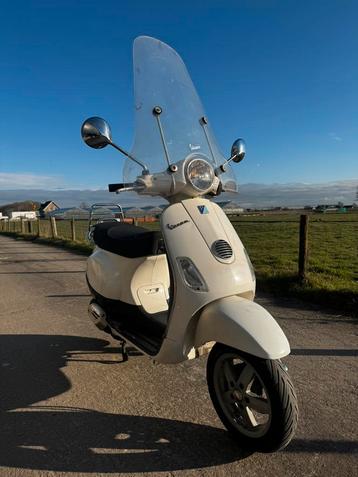 Vespa LX50 4t 4V Bromscooter 2012 beschikbaar voor biedingen