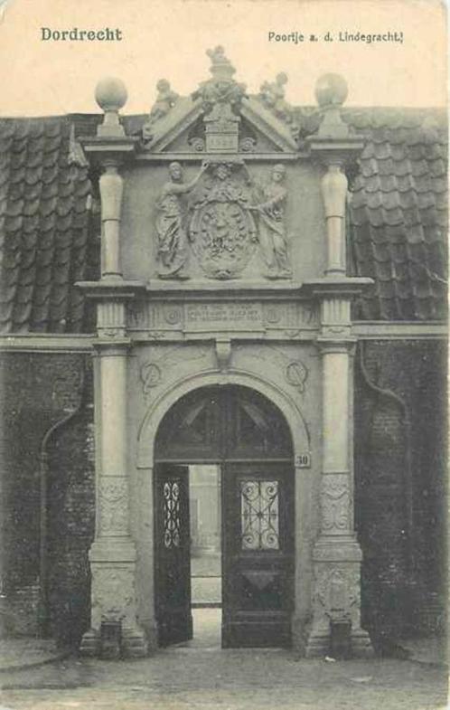(301-002-027) Dordrecht Poortje ad Lindegracht, Verzamelen, Ansichtkaarten | Nederland, Zuid-Holland, Verzenden