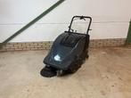 Q-501bt Achterloop Veeg-zuigmachine, Tuin en Terras, Veegmachines, Ophalen of Verzenden, Gebruikt, Overige merken