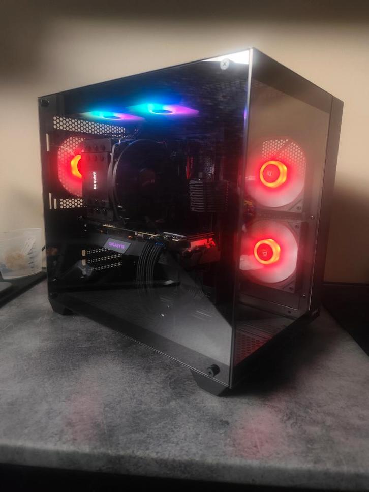 RTX Gaming PC - Krachtige Desktop, Computers en Software, Desktop Pc's, Zo goed als nieuw, 3 tot 4 Ghz, HDD, SSD, 8 GB, Met videokaart