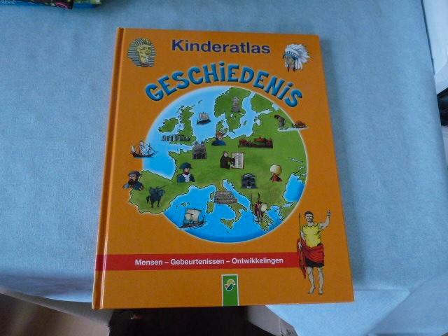 Kinderatlas Geschiedenis: mensen, gebeurtenissen, ontwikkel, Boeken, Kinderboeken | Jeugd | onder 10 jaar, Zo goed als nieuw, Non-fictie