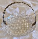 Geslepen kristallen koekjesschaal met zilveren beugel, Antiek en Kunst, Ophalen of Verzenden