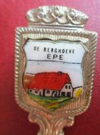 souvenirlepeltje De Berghoeve Epe kampeerboerderij camping, Ophalen of Verzenden, Metaal, Bestek