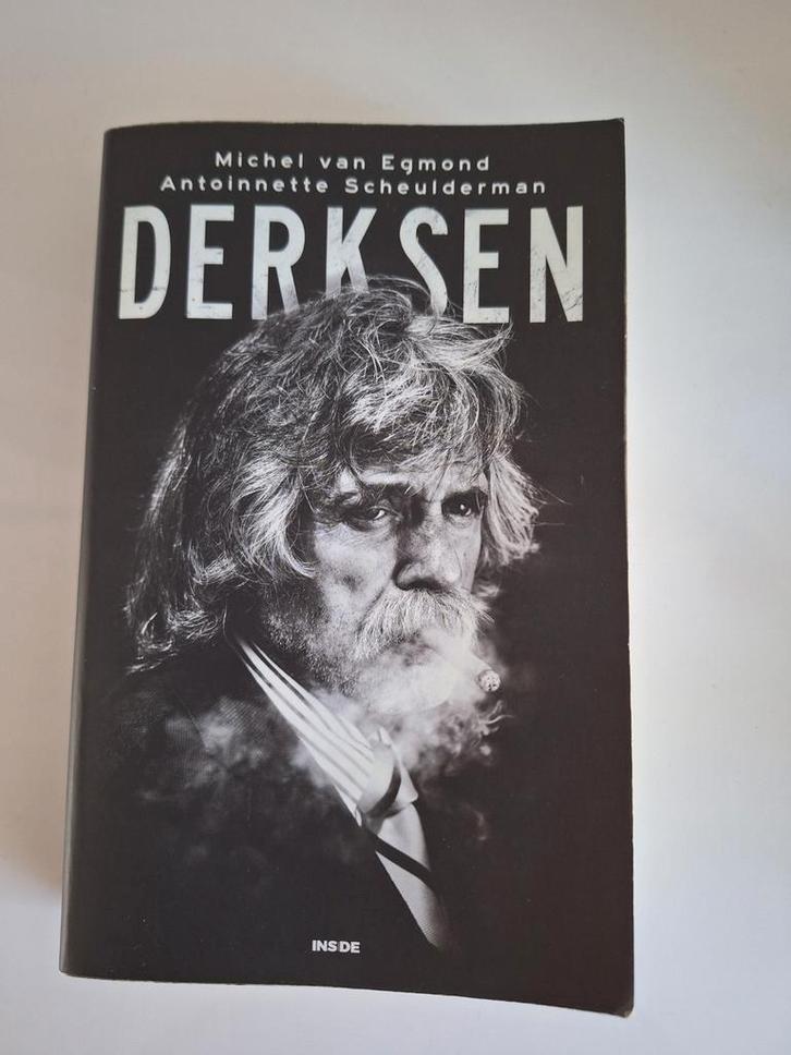 Derksen - Michel van Egmond & Antoinette Scheulderman, Boeken, Biografieën, Zo goed als nieuw, Sport, Ophalen of Verzenden