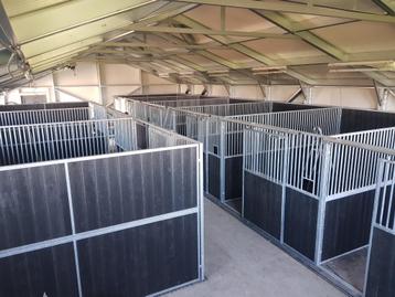 ACTIESET| 3 complete paardenboxen 3.5x3.5 | Stalwanden | 44 beschikbaar voor biedingen