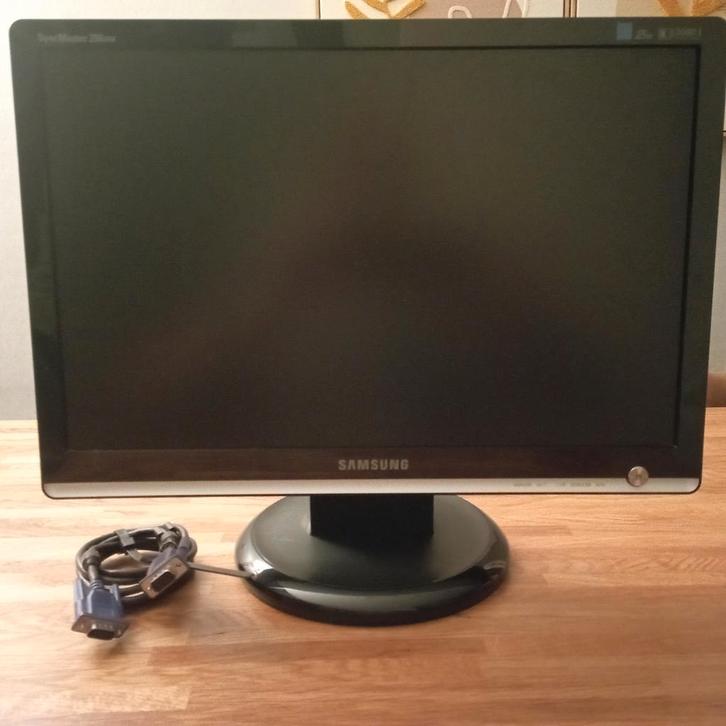 Samsung SyncMaster 206BW, Computers en Software, Monitoren, Zo goed als nieuw, 60 Hz of minder, VGA, Ophalen of Verzenden