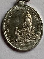 Jaren 50 medaille Madonna Lourdes, Ophalen of Verzenden, Nieuw, Sieraad, Christendom | Katholiek