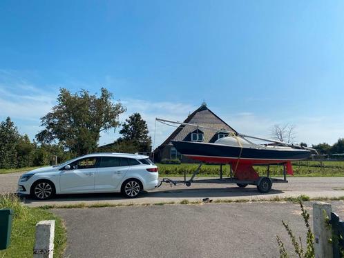 Open zeilboot incl trailer en buitenboordmotor, Watersport en Boten, Open zeilboten, Zo goed als nieuw, Overige typen, 3 tot 6 meter