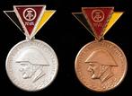 DDR 2 x Orden NVA Reservist der Nationalen Volksarmee, Verzamelen, Militaria | Algemeen, Ophalen of Verzenden, Landmacht, Duitsland