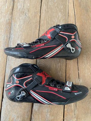 Skeelerschoenen Mt42 X-Tech beschikbaar voor biedingen