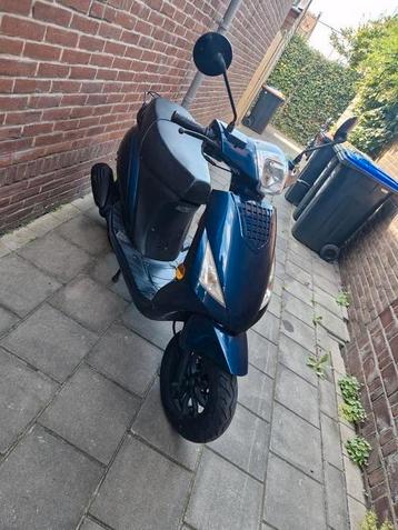 ‼️ LA SOURIS CITY BROMSCOOTER LEES ADVERTENTIE‼️ beschikbaar voor biedingen