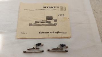 2 Slepers Märklin 7198 met boekje beschikbaar voor biedingen