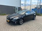 Volvo V40 2.0 D4 Summum Business 2014 R-Design, Auto's, Euro 5, Gebruikt, Zwart, Bedrijf