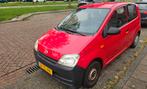 Daihatsu Cuore 1.0 Osaka 3D 2006 Rood, Auto's, Daihatsu, Voorwielaandrijving, Stof, 600 kg, Origineel Nederlands