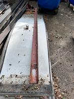 Hoeklijn  staal 100x100x10. 380 cm lang latei, Doe-het-zelf en Verbouw, Metalen, Ophalen of Verzenden, Zo goed als nieuw, IJzer