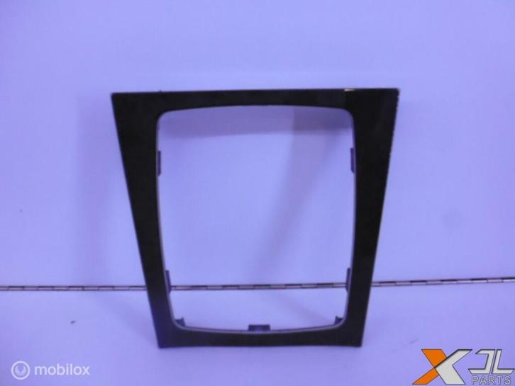 C-KLASSE W204 PANEEL ROND POOK A2046803407, Auto-onderdelen, Interieur en Bekleding, Mercedes-Benz, Gebruikt, Ophalen of Verzenden