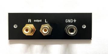 Nieuw audio aansluitingsplaatje voor platenspelers  beschikbaar voor biedingen