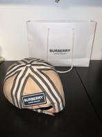 Burberry Pet - Maat M - Origineel, Ophalen of Verzenden, Nieuw, Pet