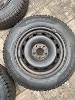 Pirelli banden 195/65 R15, Auto-onderdelen, Banden en Velgen, Ophalen, 15 inch, Nieuw, Winterbanden