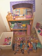 Barbiehuis met barbie's kleertjes meubels winkel wasmachine, Ophalen, Toebehoren