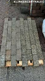 ROOIKORTING 900m2 grijs betonklinkers betonstraatstenen bkk