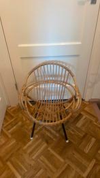 Rotan kinderstoeltje vintage, Huis en Inrichting, Stoelen, Ophalen, Zo goed als nieuw, Bruin, Eén