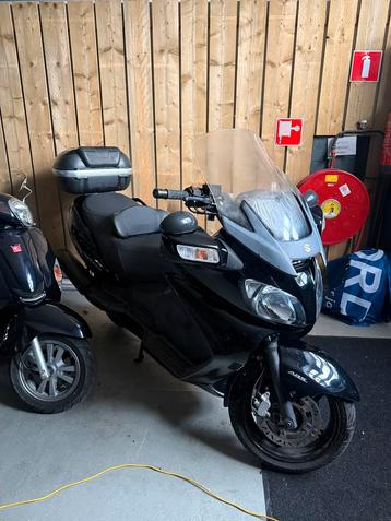 Suzuki Burgman 650 Executive beschikbaar voor biedingen