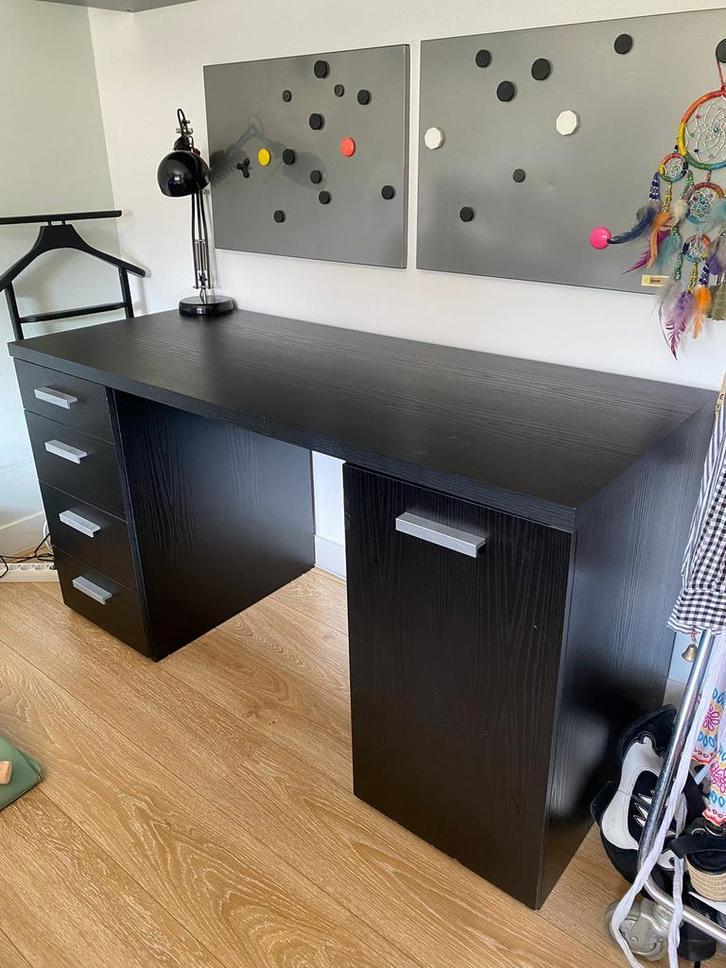 Zwart bureau met kastje en lades, Huis en Inrichting, Bureaus, Zo goed als nieuw, Bureau, Ophalen