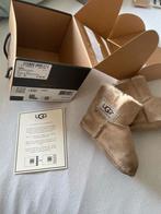 Baby Uggs - Maat S - Gebruikt, maar prima!, Ophalen of Verzenden, Gebruikt, Jongetje of Meisje, Laarsjes
