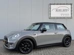 MINI Mini 1.5 Cooper Business Navigatie/16inch. (bj 2018), Auto's, Mini, Voorwielaandrijving, Gebruikt, Euro 6, 4 stoelen